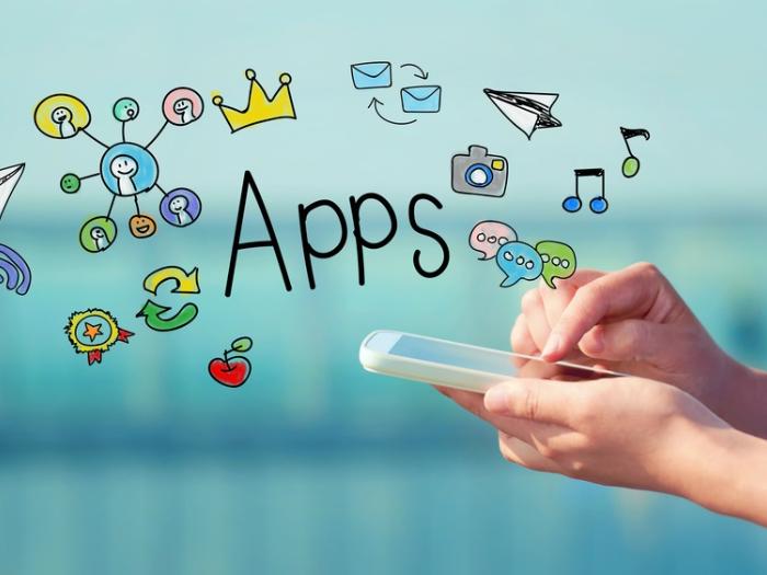 7 Appgescheckt Apps für Freizeit und Lernen shutterstock_335040302_TierneyMJ_Smartphone_Apps_frei