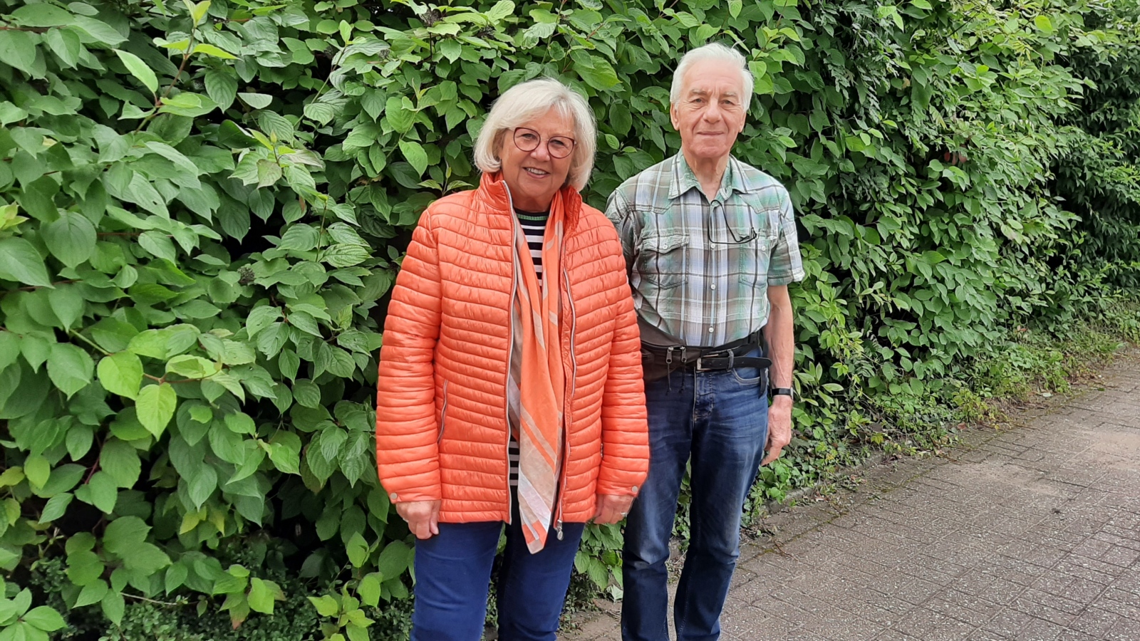 Doris Harnisch und Klaus Neugebauer vom  Flüchtlingshilfeverein Puhlheim