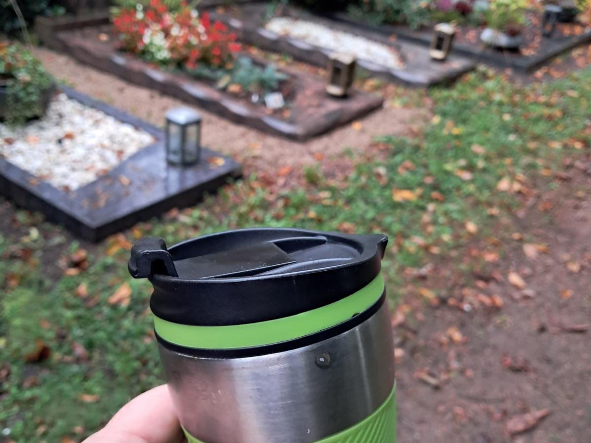 Kaffee auf dem Friedhof? Ja. Das geht!