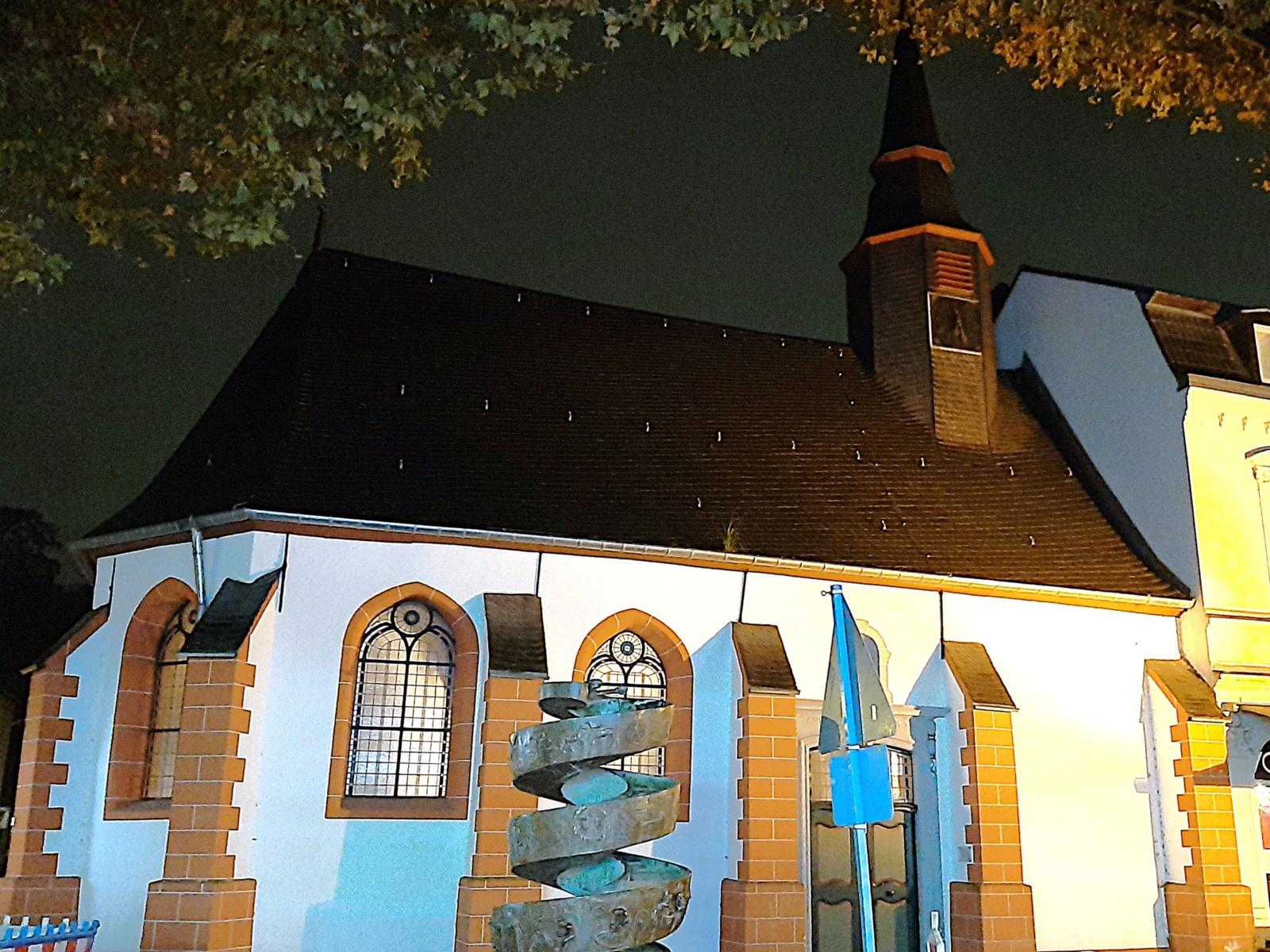 Die Kulturkirche St. Georg in der Bergheimer Innenstadt