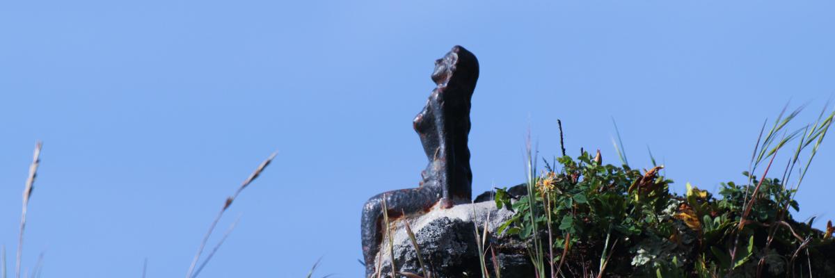 Figur in der Sonne (c) Monika Herkens Figur in der Sonne