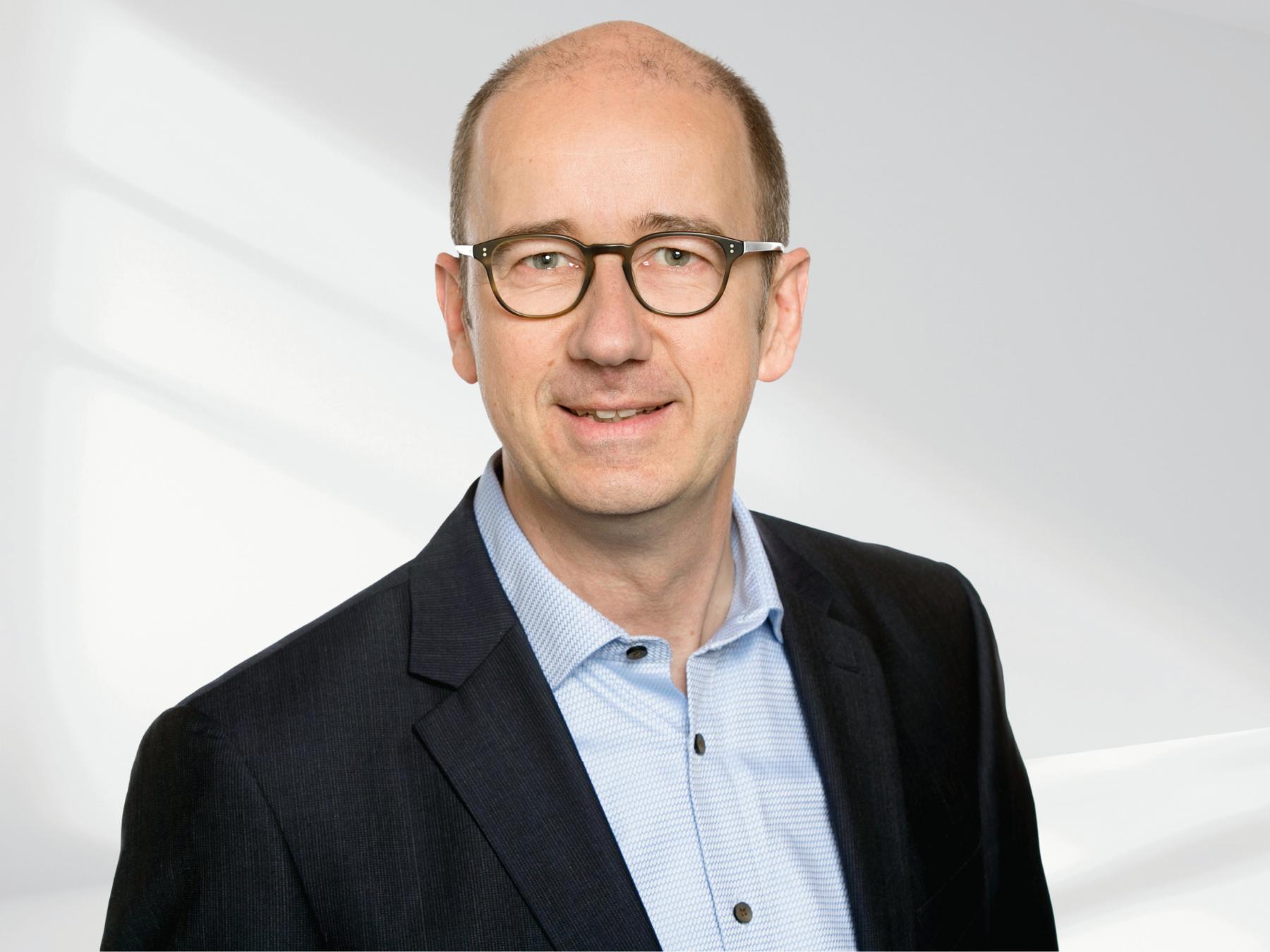 Dr. Clemens Breuer