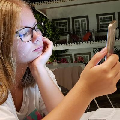 Mädchen Smartphone