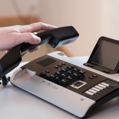 Telefon